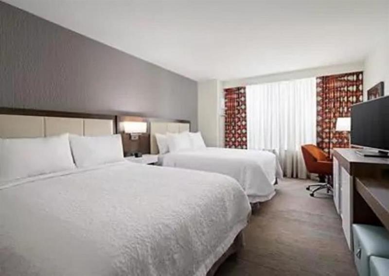 Hampton Inn Peterborough Kültér fotó