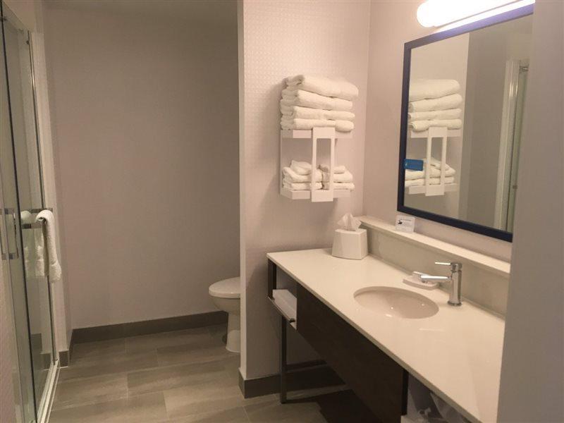 Hampton Inn Peterborough Kültér fotó
