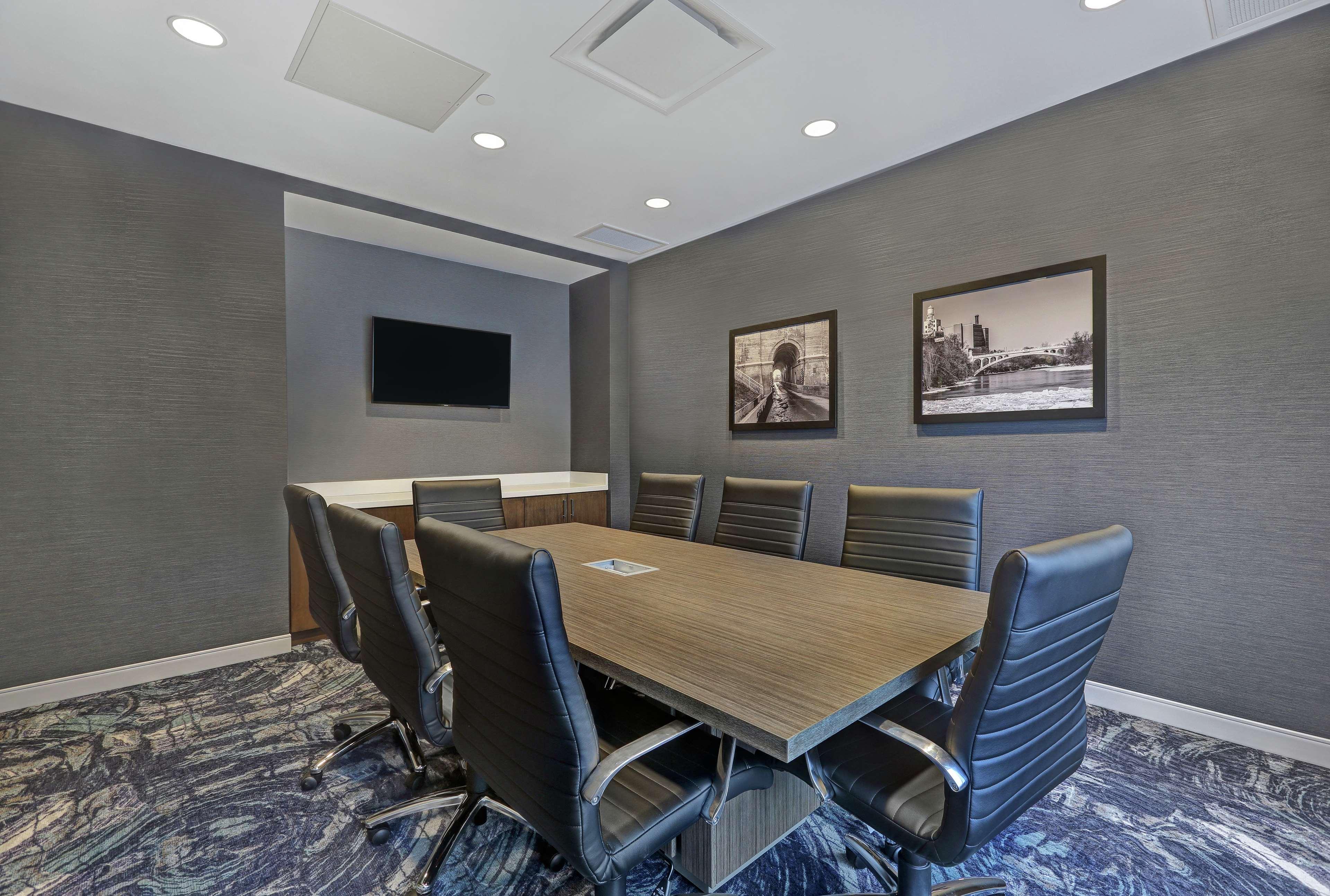 Hampton Inn Peterborough Kültér fotó