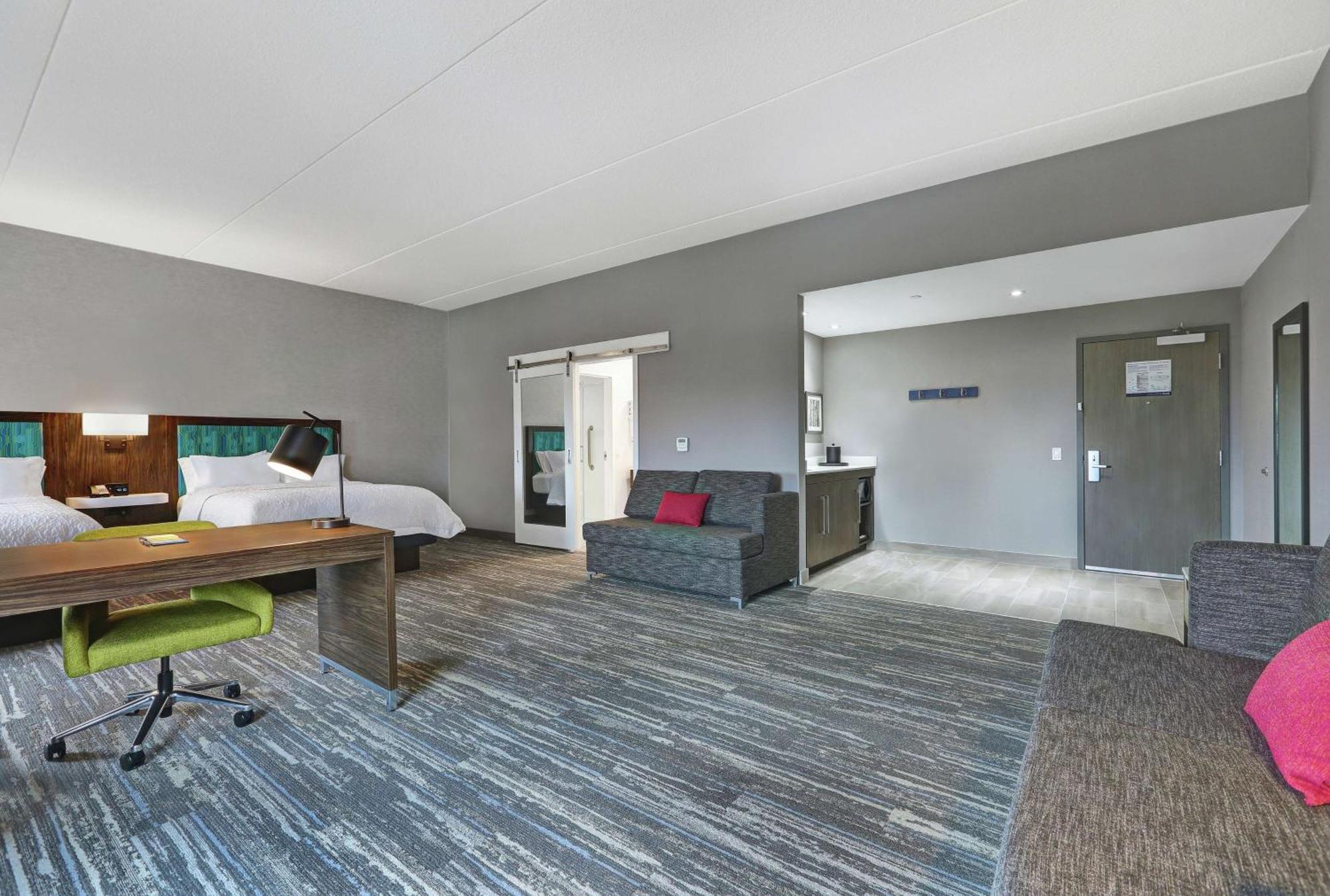 Hampton Inn Peterborough Kültér fotó